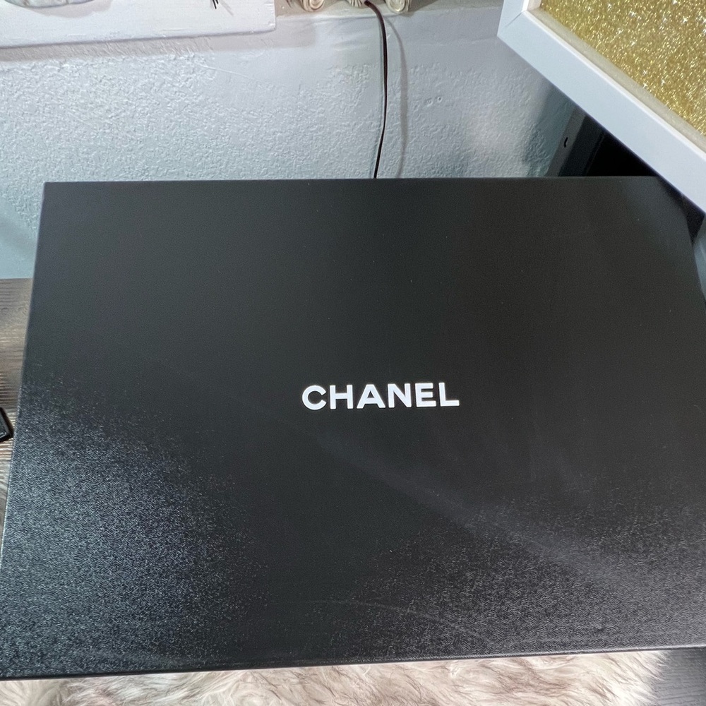 CHANEL shoe empty box - Picture 12 of 12